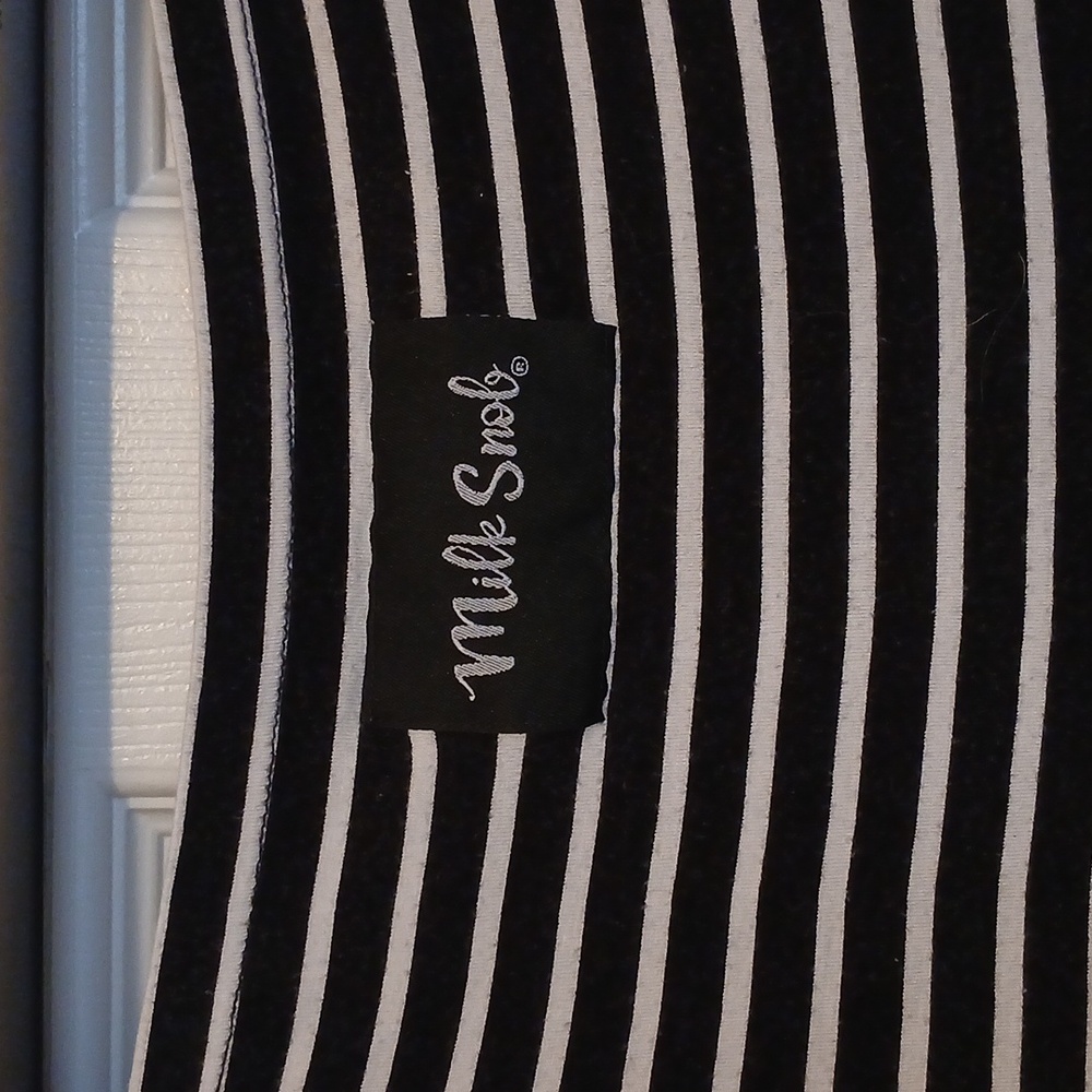 Milk Snob The Original 5-in-1 Black & White Striped Cover